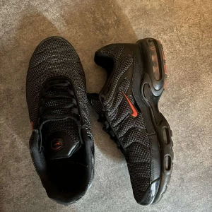 Nike skor Tn's - Använda några gånger skick 9/10, storlek 44 men passar även 43.