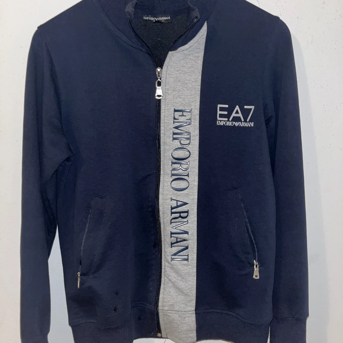 Mörkblå EA7 kofta