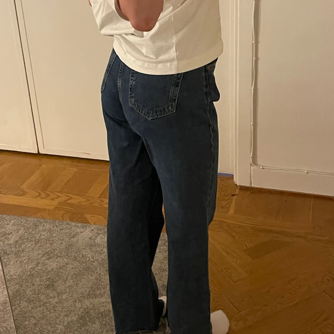 Mörkblå jeans - 91