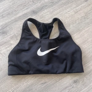 Nike sport-bh stl S - Helt nya aldrig använd stl S