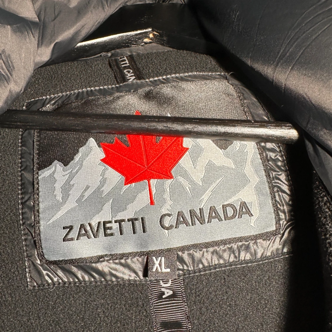 Svart pufferjacka från Zavetti Canada XL - 2