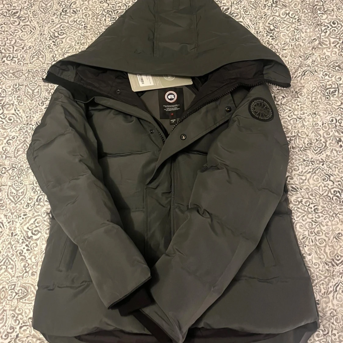 Mörkgrå dunjacka från Canada Goose - 1