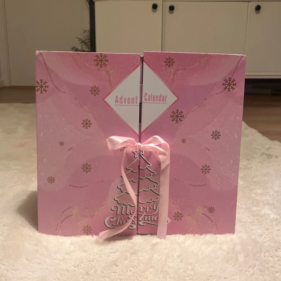 Skyice slutsålda julkalender i guld (890kr ny pris) - 1