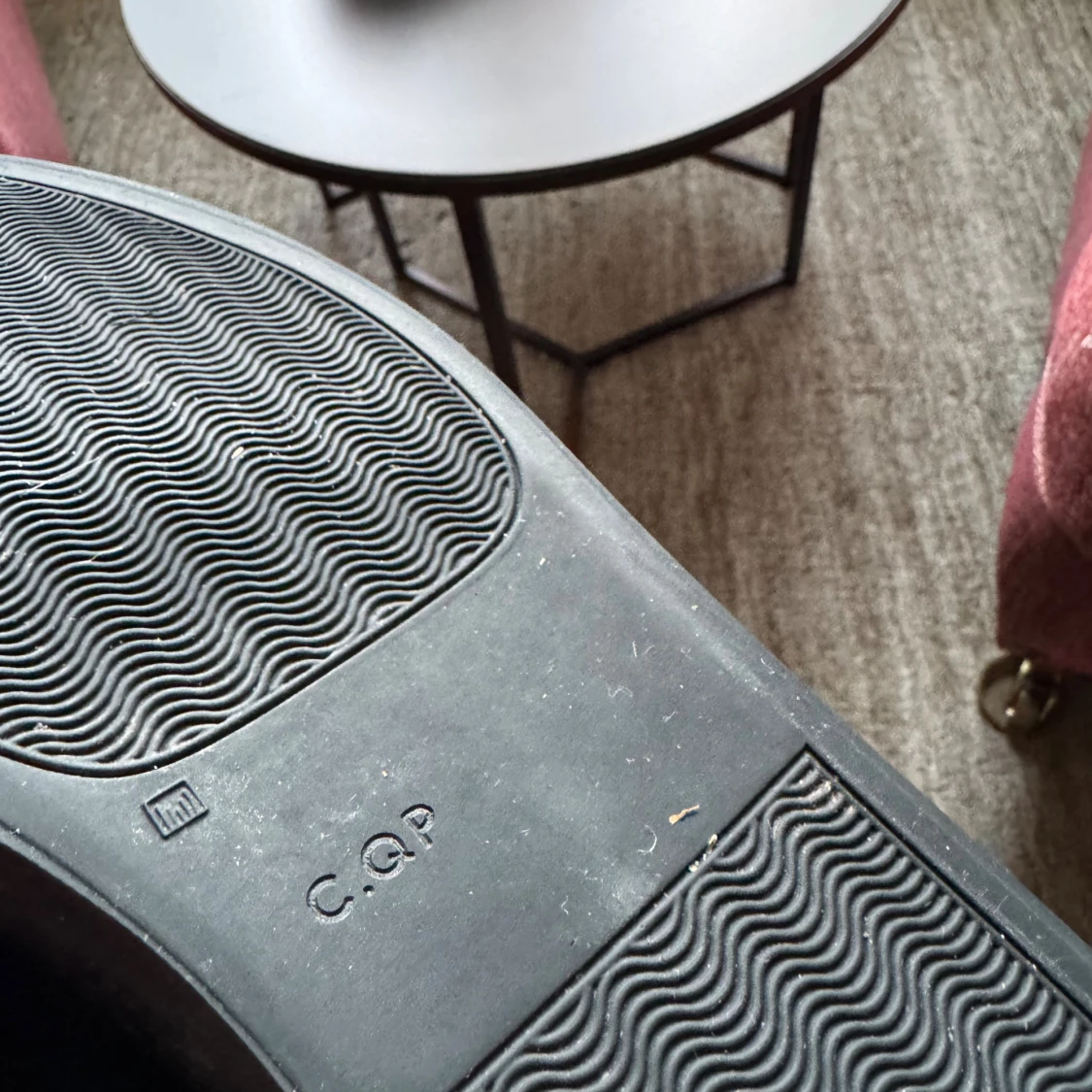 Mörkblå mocka sneakers från C.QP - 2