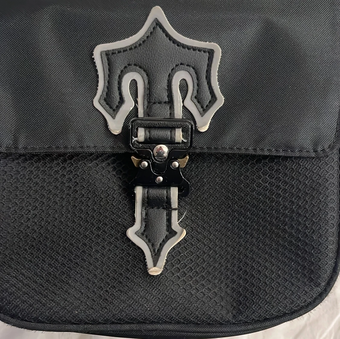 Svart axelväska från Trapstar - 1