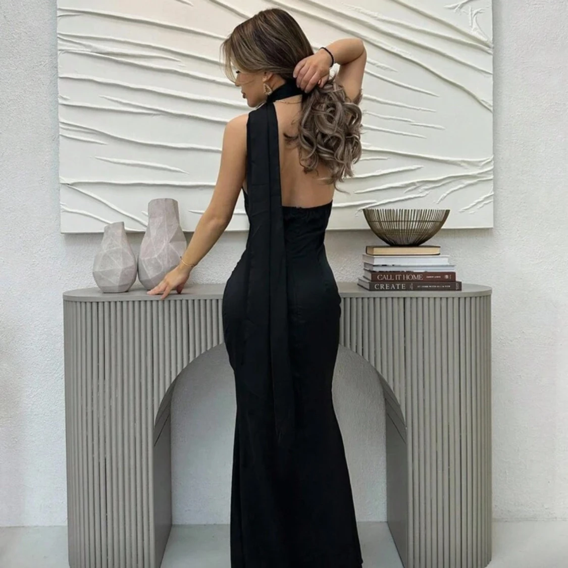 Svart oneshoulder långklänning - 1