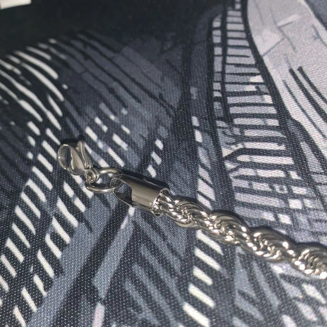 Flätad silverfärgad kedja armband - 1