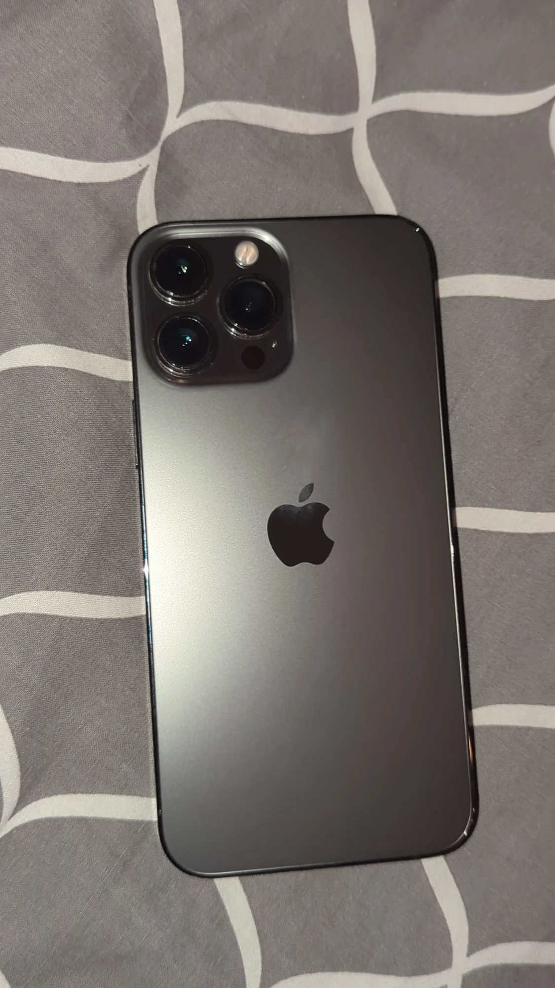 iPhone 13 Pro Max - 2