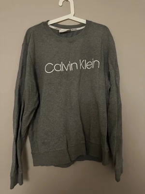 Snygg tröja - Jätte fint skick