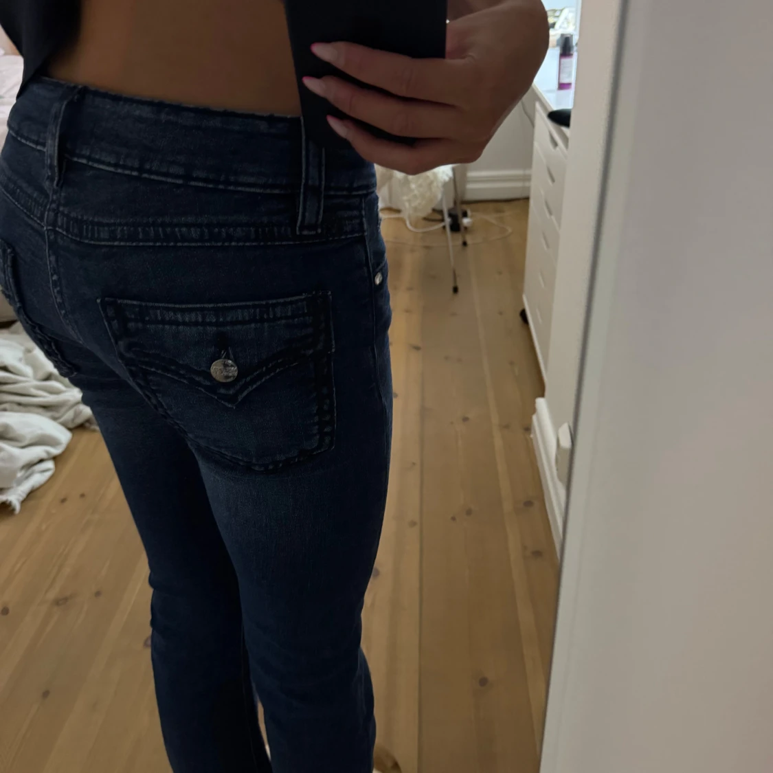 Mörkblå bootcut jeans Gina Tricot - 1