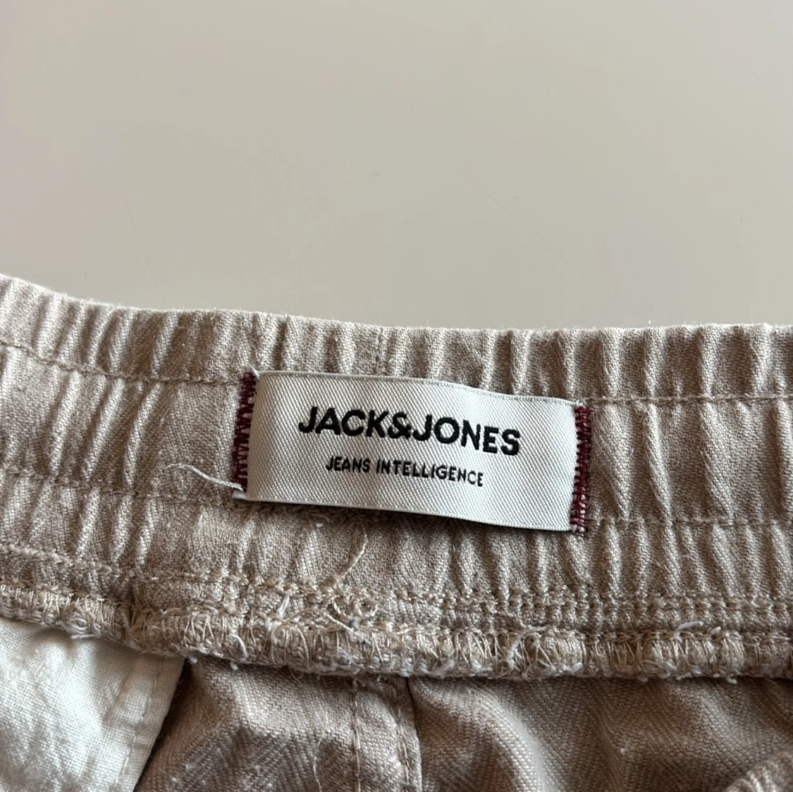 Beiga linnebyxor från Jack & Jones - 2
