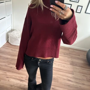 Stickad tröja - Superfin stickad tröja🥰