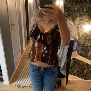 Zara volang topp - Säljer min zara volang topp❤️