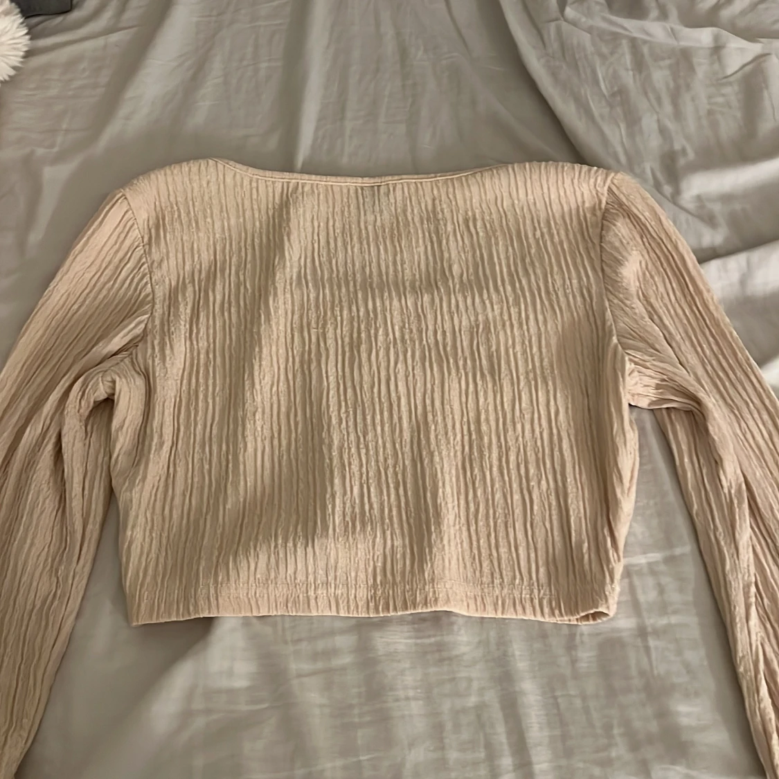 långärmad tröja me knappar  - 2