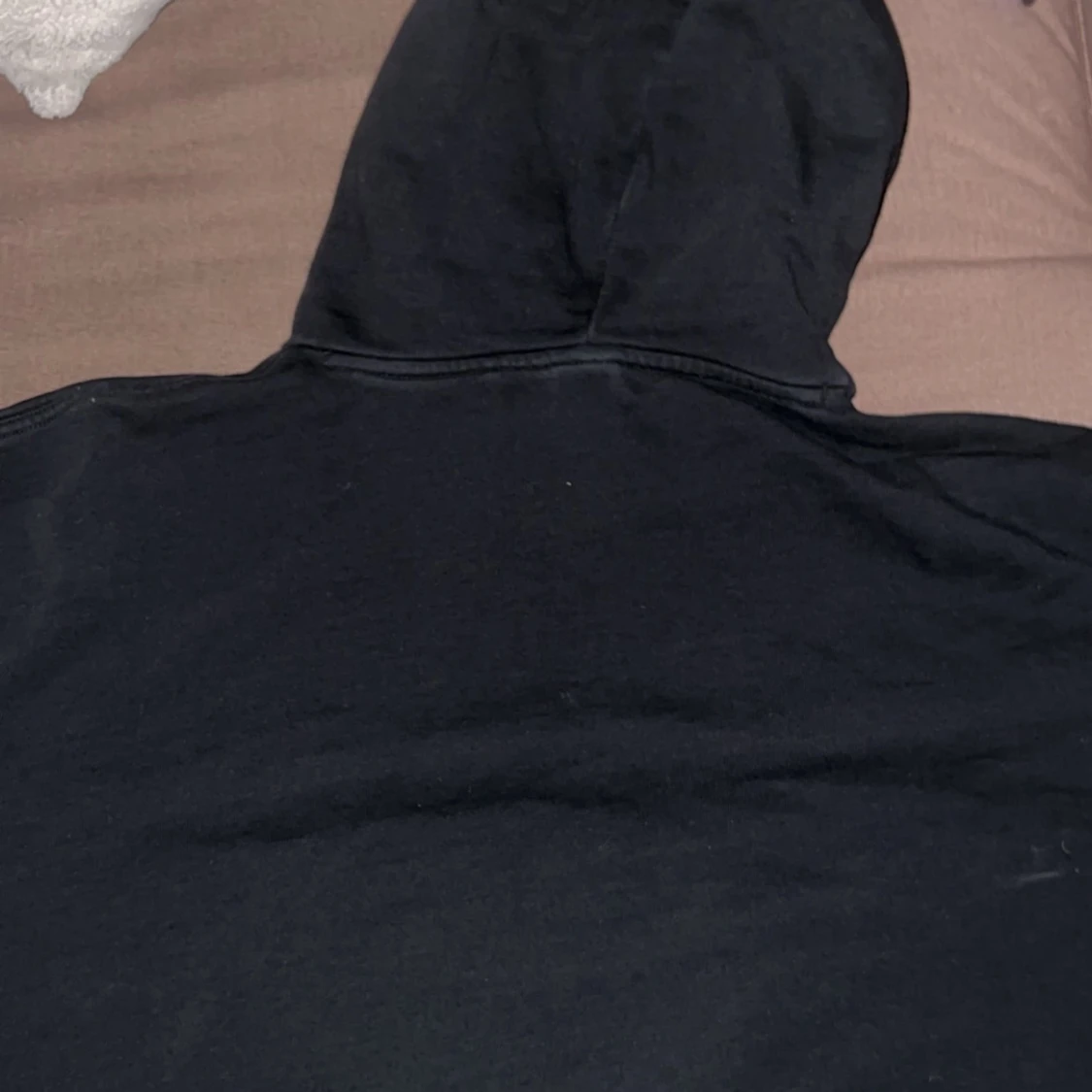 Svart hoodie från BOSS med tryck - 3