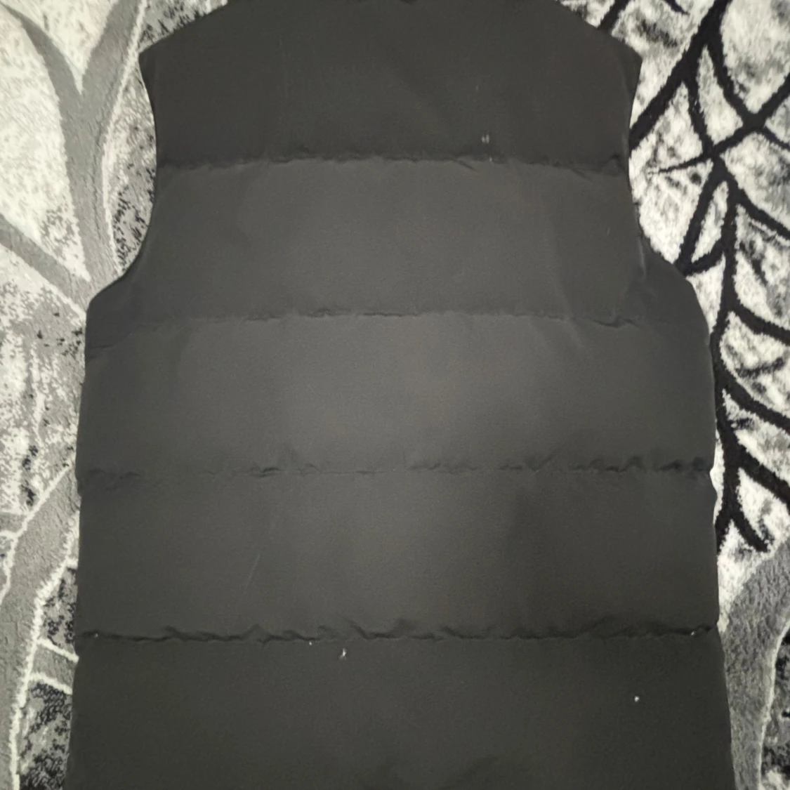 Svart dunväst från Canada Goose - 2