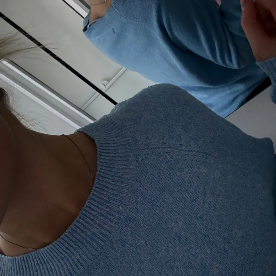 Ljusblå stickad tröja från Vero Moda - 2