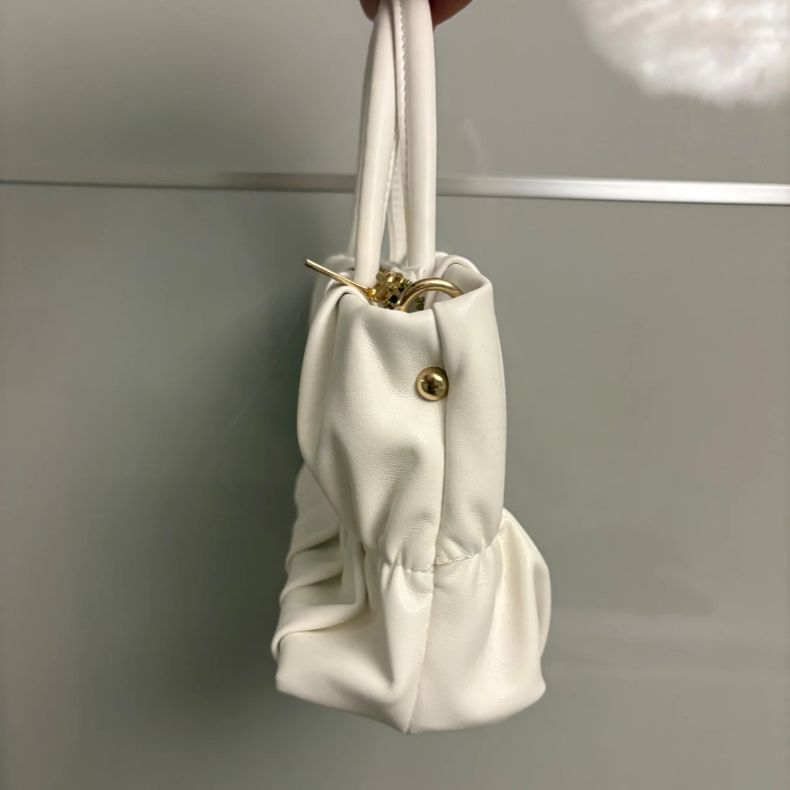 Vit väska  - 1