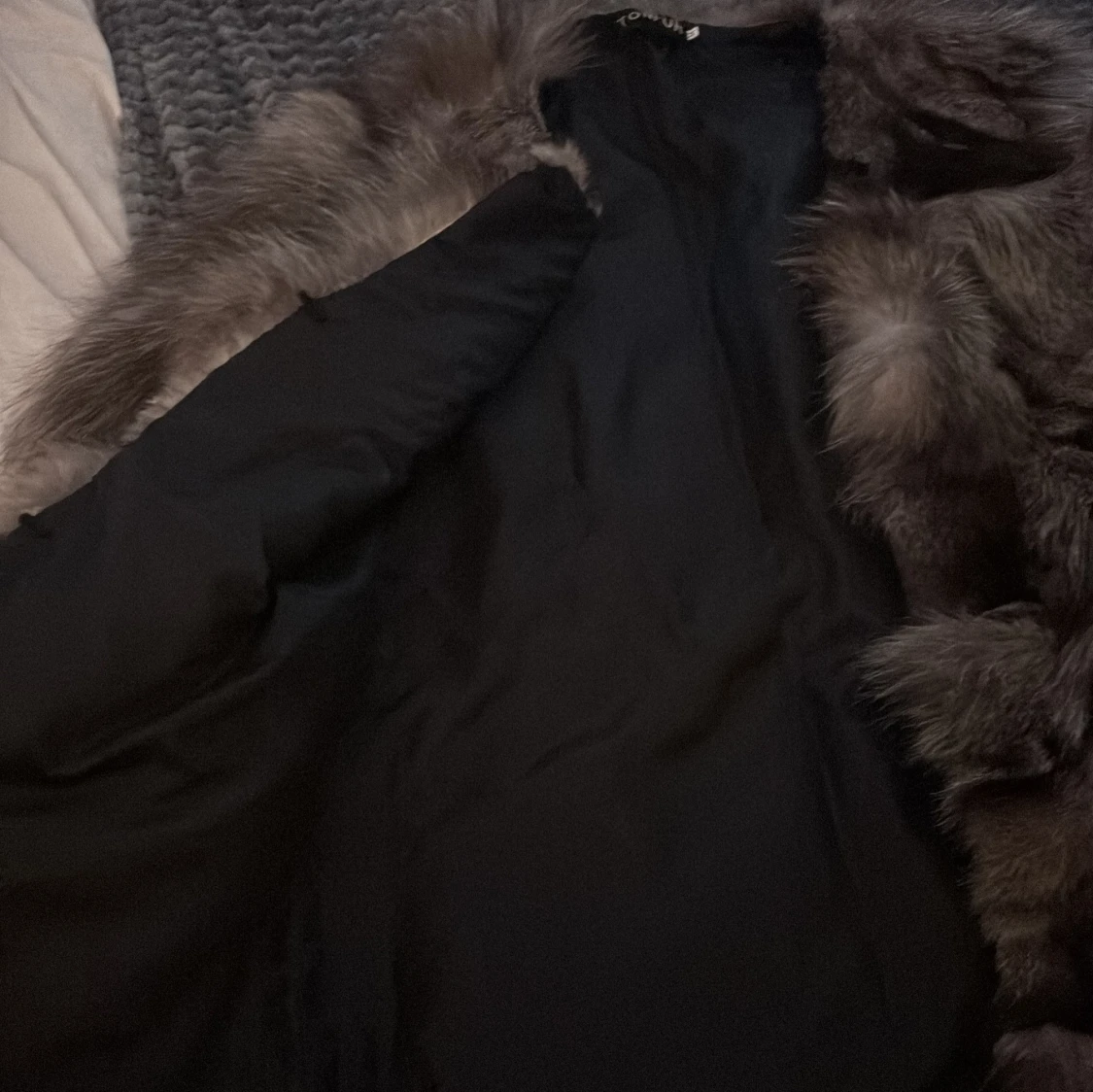 Brun pälsjacka från Tonfur, M - 1