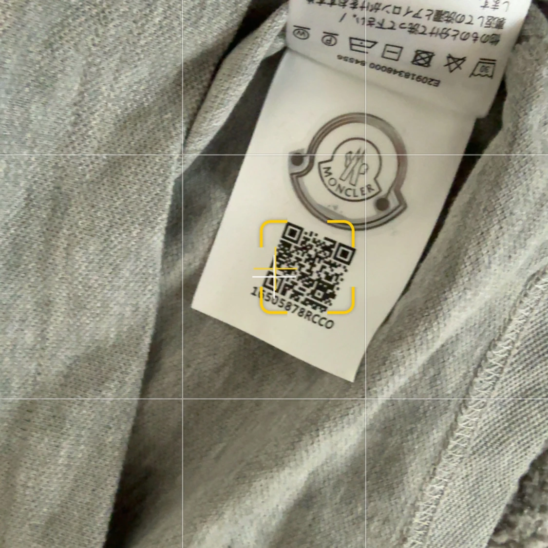 Grå Moncler pikétröja med röd/vit detalj - 4