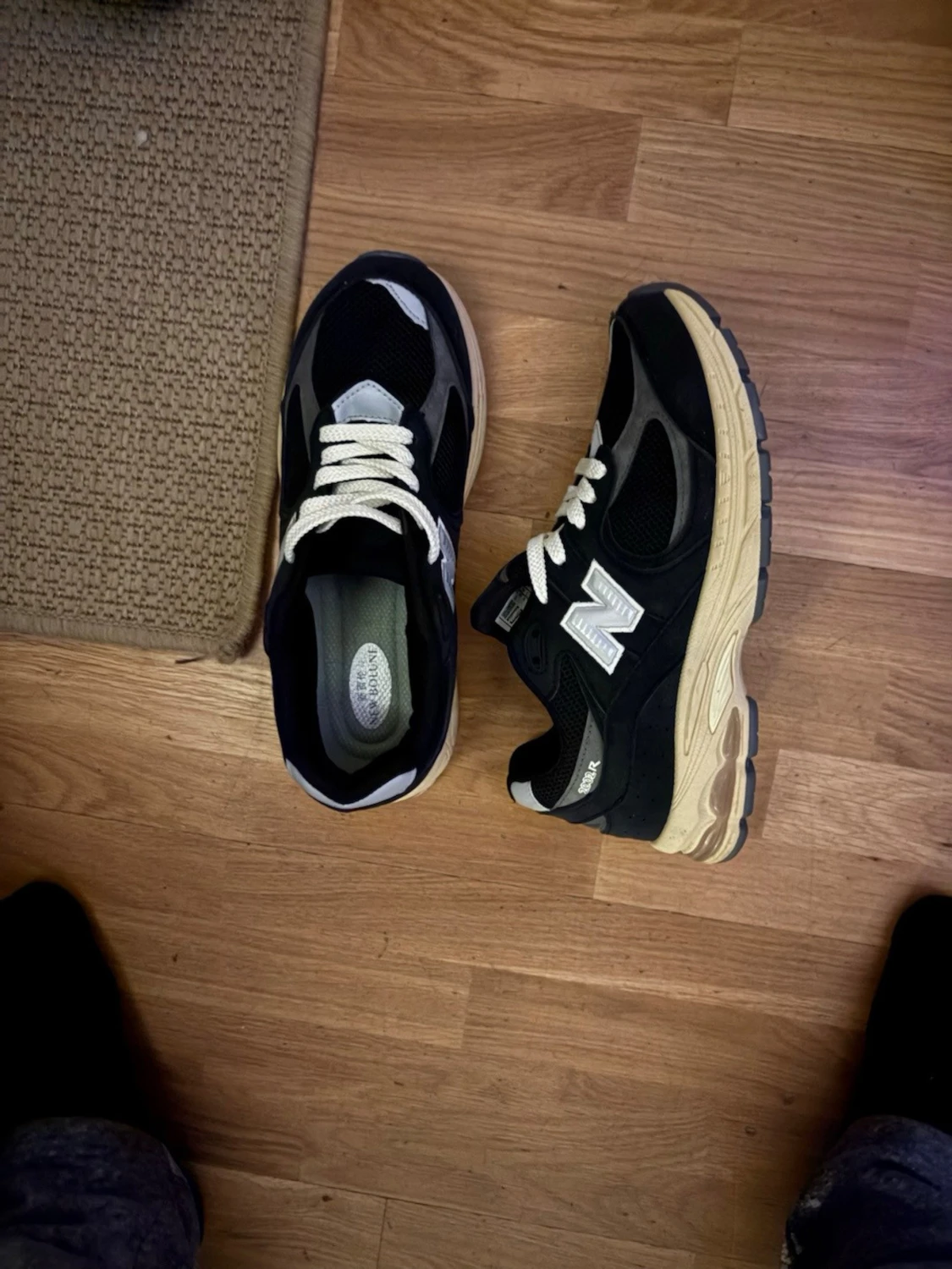 New Balance 2002r svarta sneakers - 1