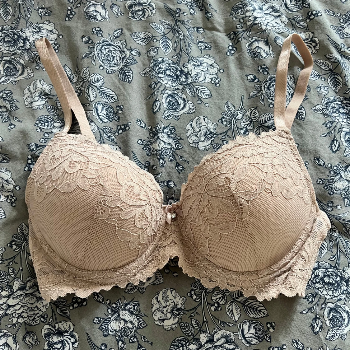 Beige spets-bh 