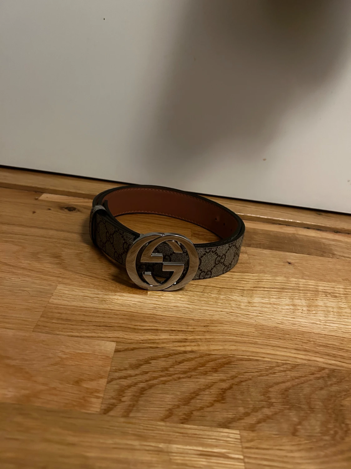 Beige bälte med silver spänne - 2