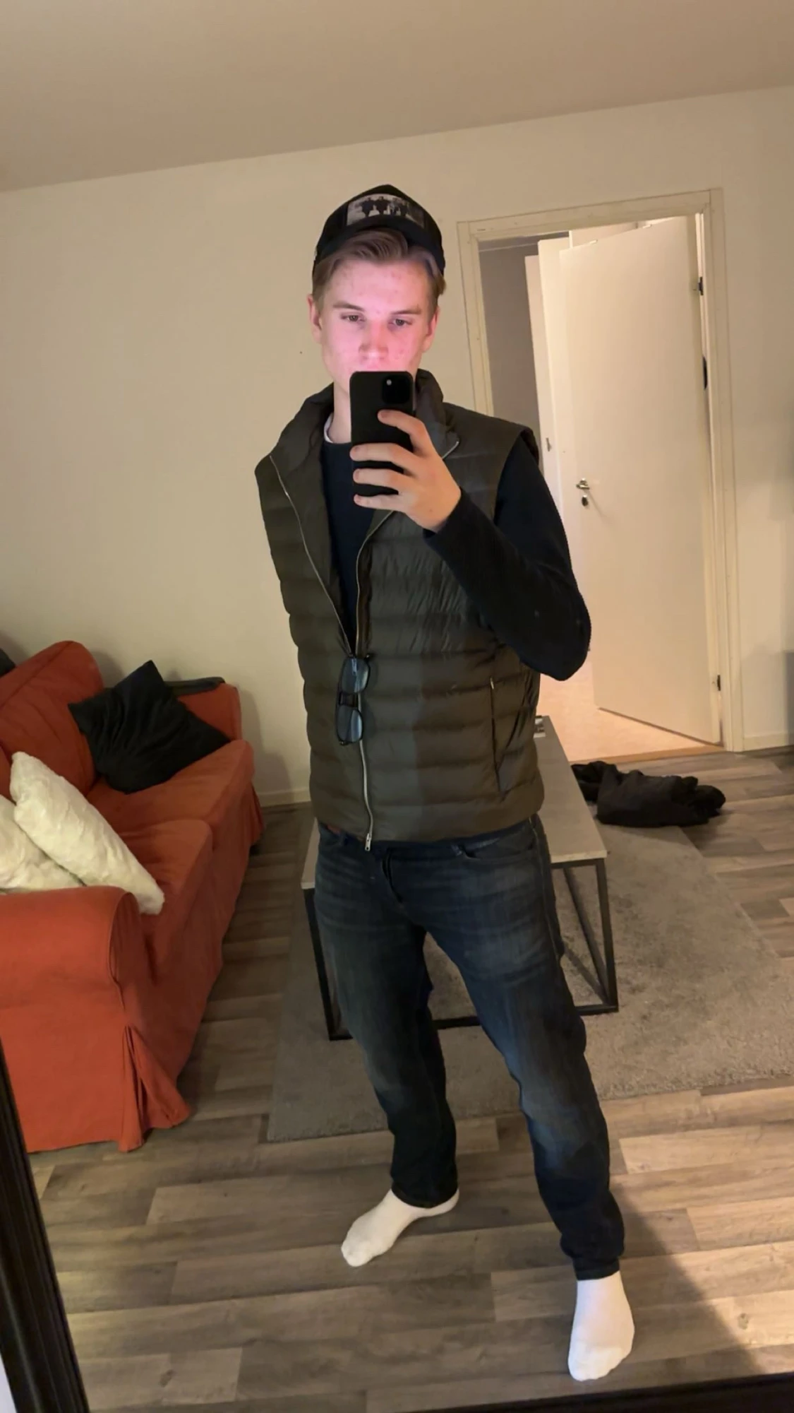 Mörkgrön dunväst från Massimo Dutti - 3