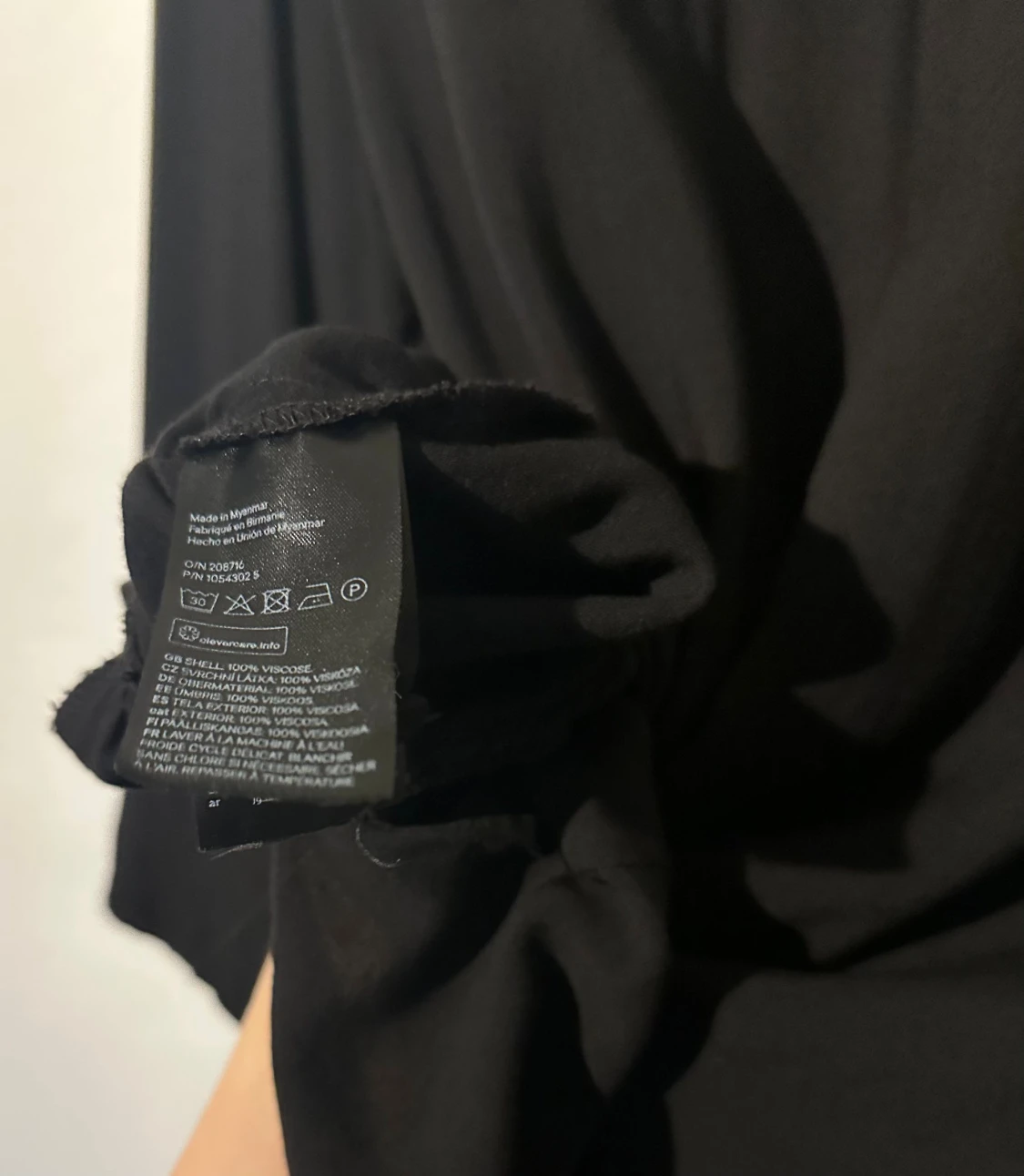 H&M svart klänning, storlek S - 5