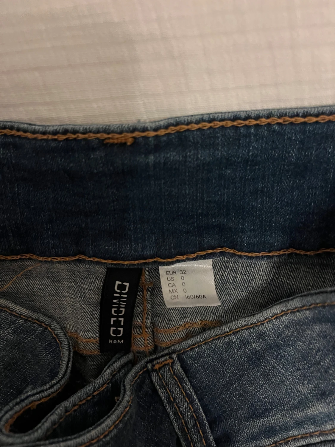 Blå jeanskjol från H&M Divided - 2