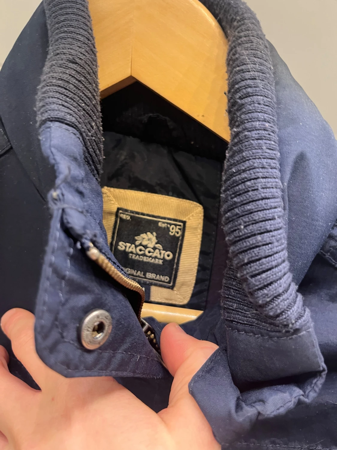 Mörkblå parkajacka från Staccato - 1