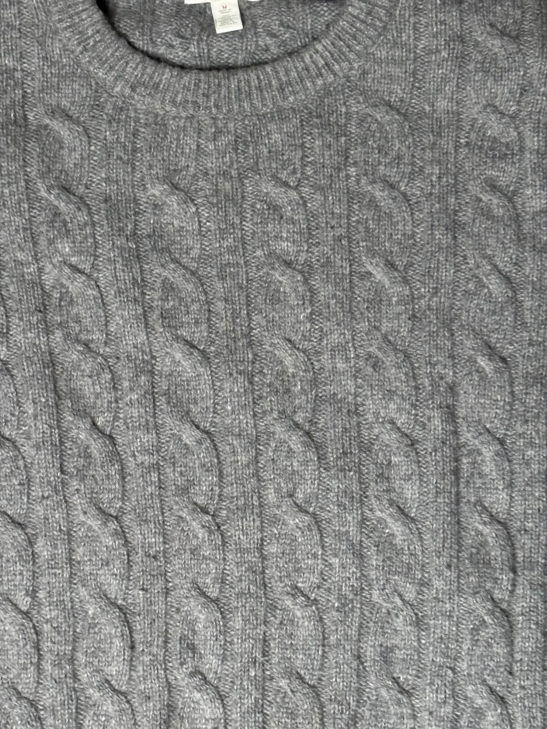 Grå kabelstickad tröja från Gap - 1