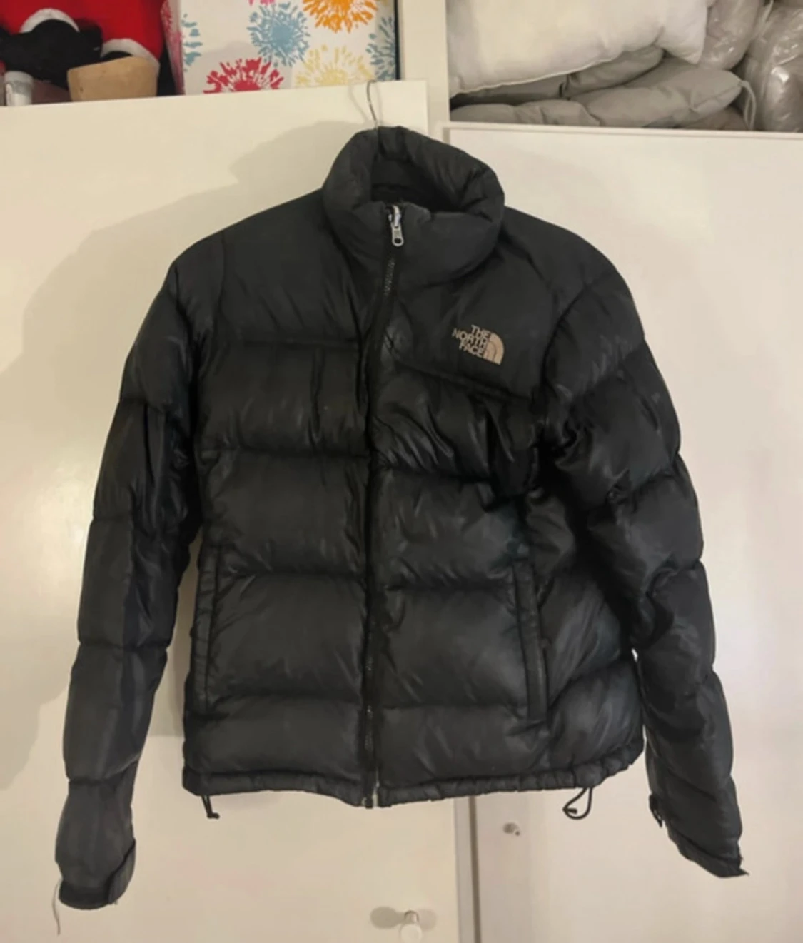 Svart pufferjacka från The North Face