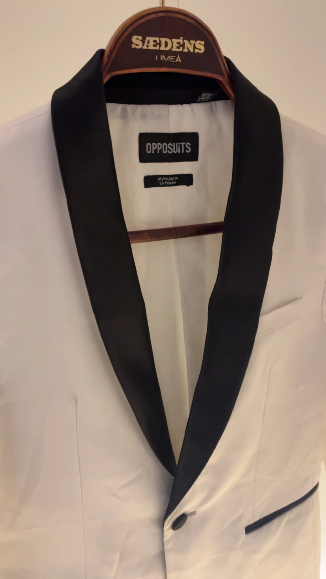 Vit kavaj med svarta detaljer Opposuits - 2