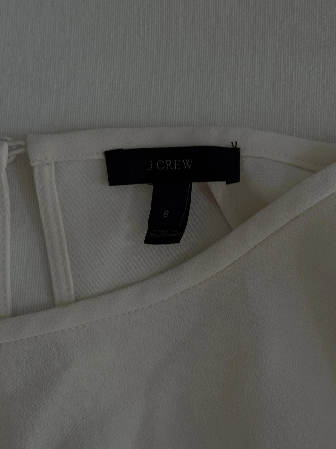 Vit blus med volangärm från J.Crew - 2