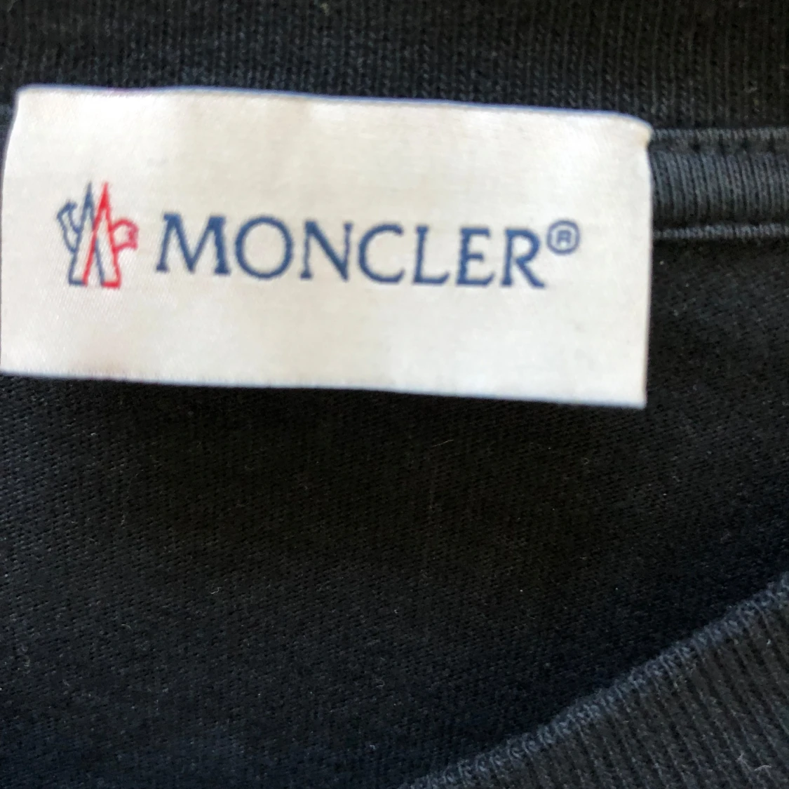 Svart långärmad Moncler tröja - 2