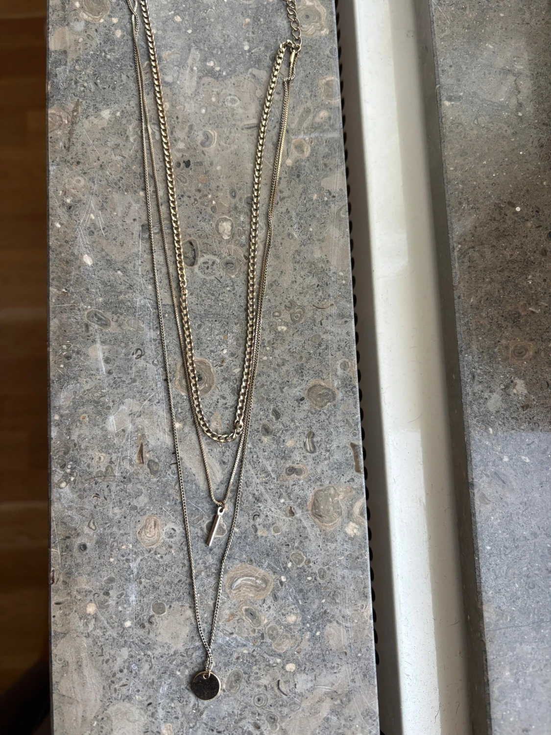 Layered halsband i silverfärg - 1