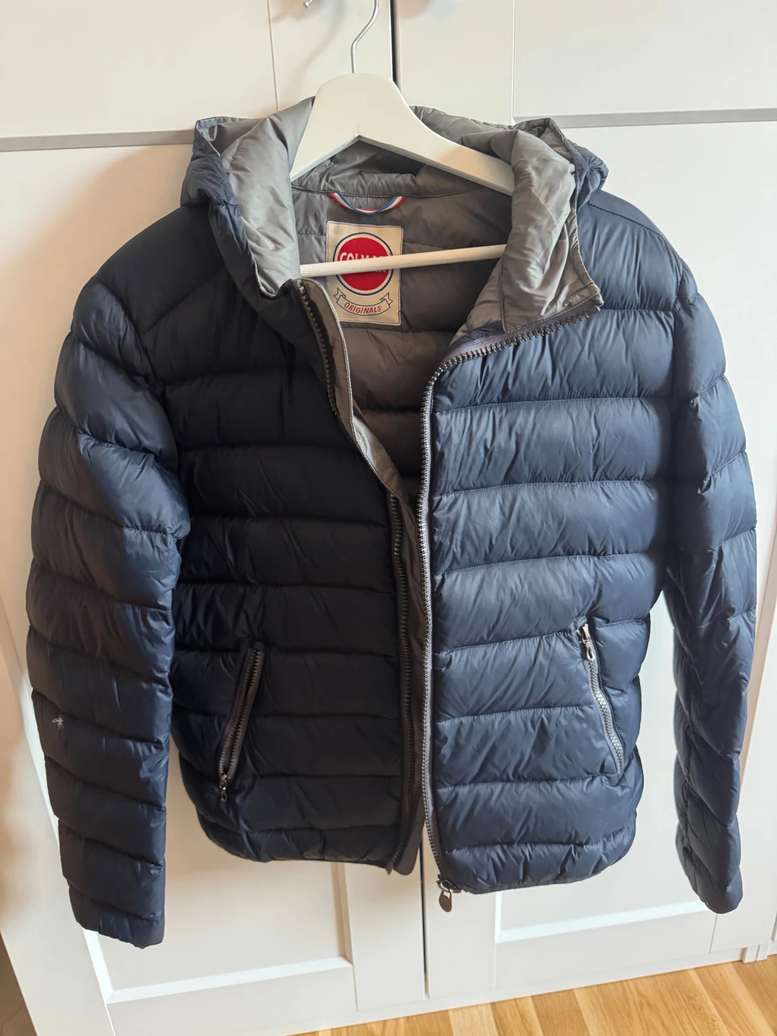 Mörkblå dunjacka från Colmar, strl 48