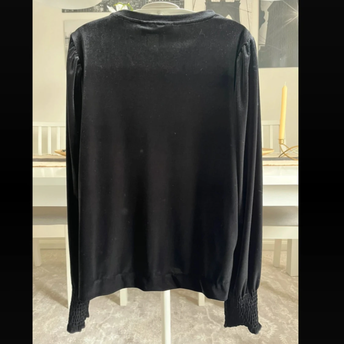 Svart sammetsblus från InWear - 1