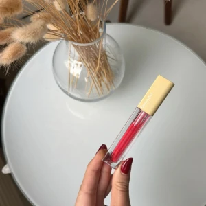 BeautyAct Pink Touch läppglans - Säljer ett läppglans från BeautyAct i färgen Pink Touch.  Helt nytt🩷