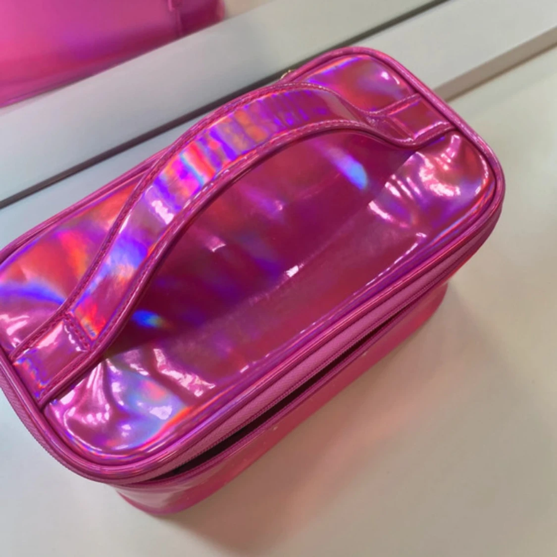 Rosa necessär från Too Faced - 3