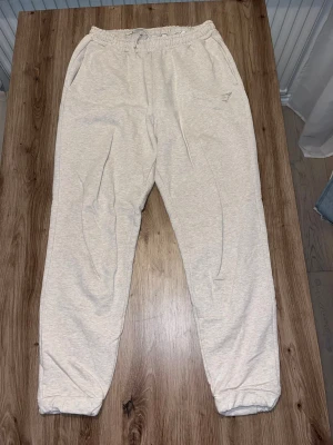 Gymshark mjukisbyxor - Fina och sköna mjukisbyxor från gymshark