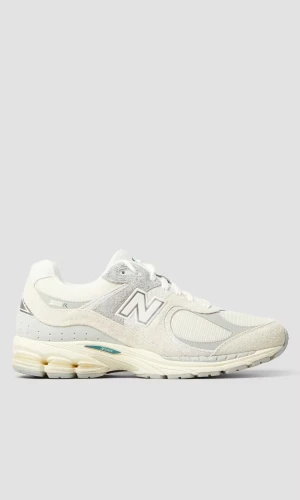 NEW BALANCE 2002R  - Helt nya i kartong, slutsålda överallt. Stl 44. 