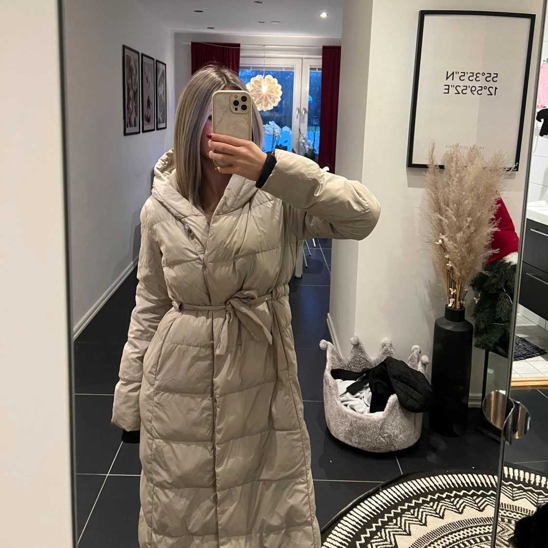 Beige lång pufferjacka från Ragwear - 1