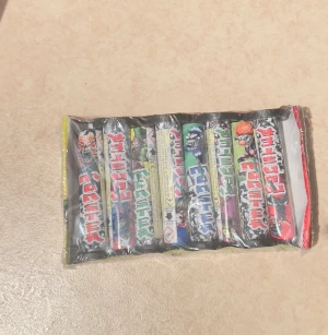 Svea Airbombs - Svea Airbombs med 8 st smällare, väldigt kraftiga och i väldigt bra skick!