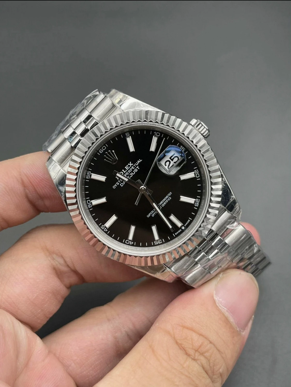 Role Black Date Just - 1