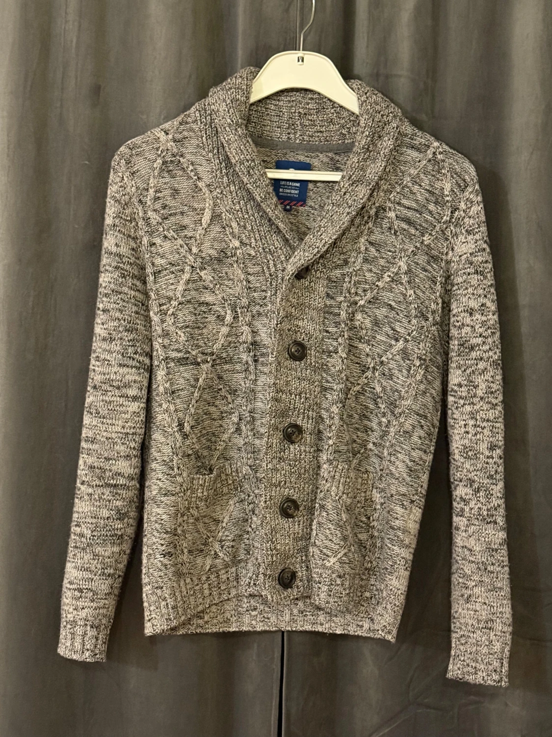 Grå stickad kofta från Tom Tailor