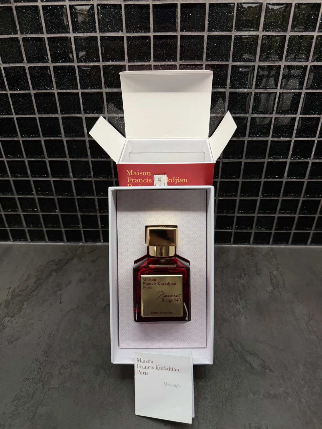 Baccarat rouge parfym  - 4