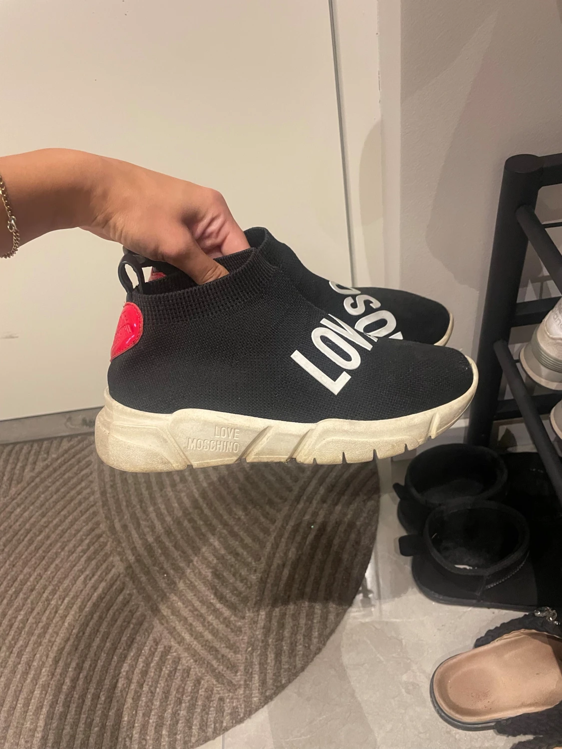 Love Moschino svarta sneakers med hjärta - 1