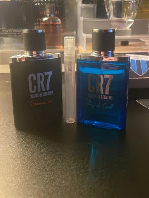 CR7 Game On & Play It Cool 5 ml bundle - Två CR7 parfymer: Game On och Play It Cool. OBS: du får 5 ml av båda parfymerna